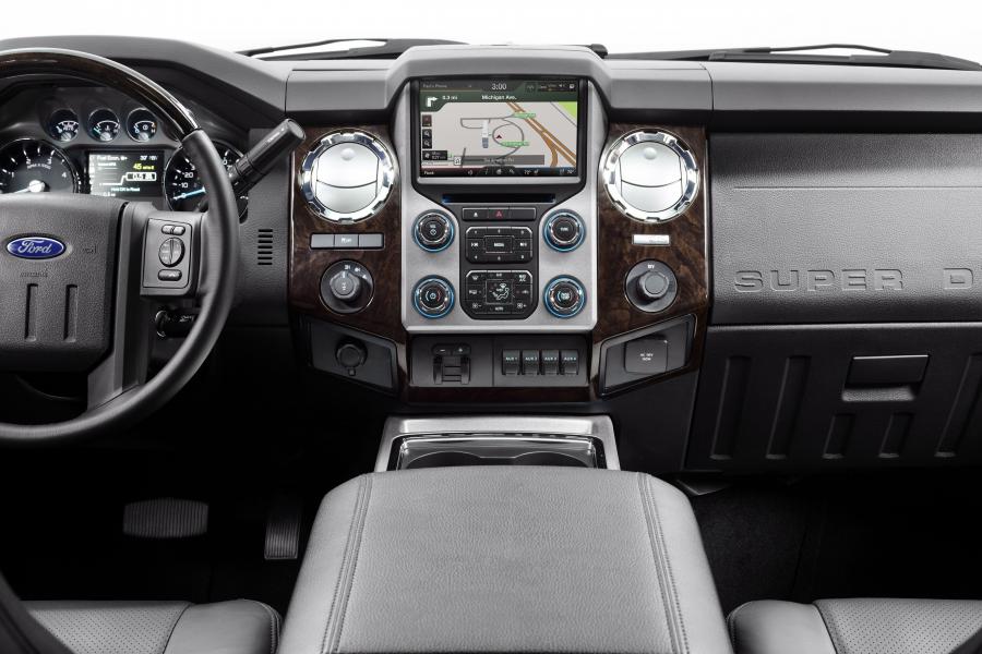  Ford F-250 Super Duty Platinum 2013 года  (фото 16 из 38)
